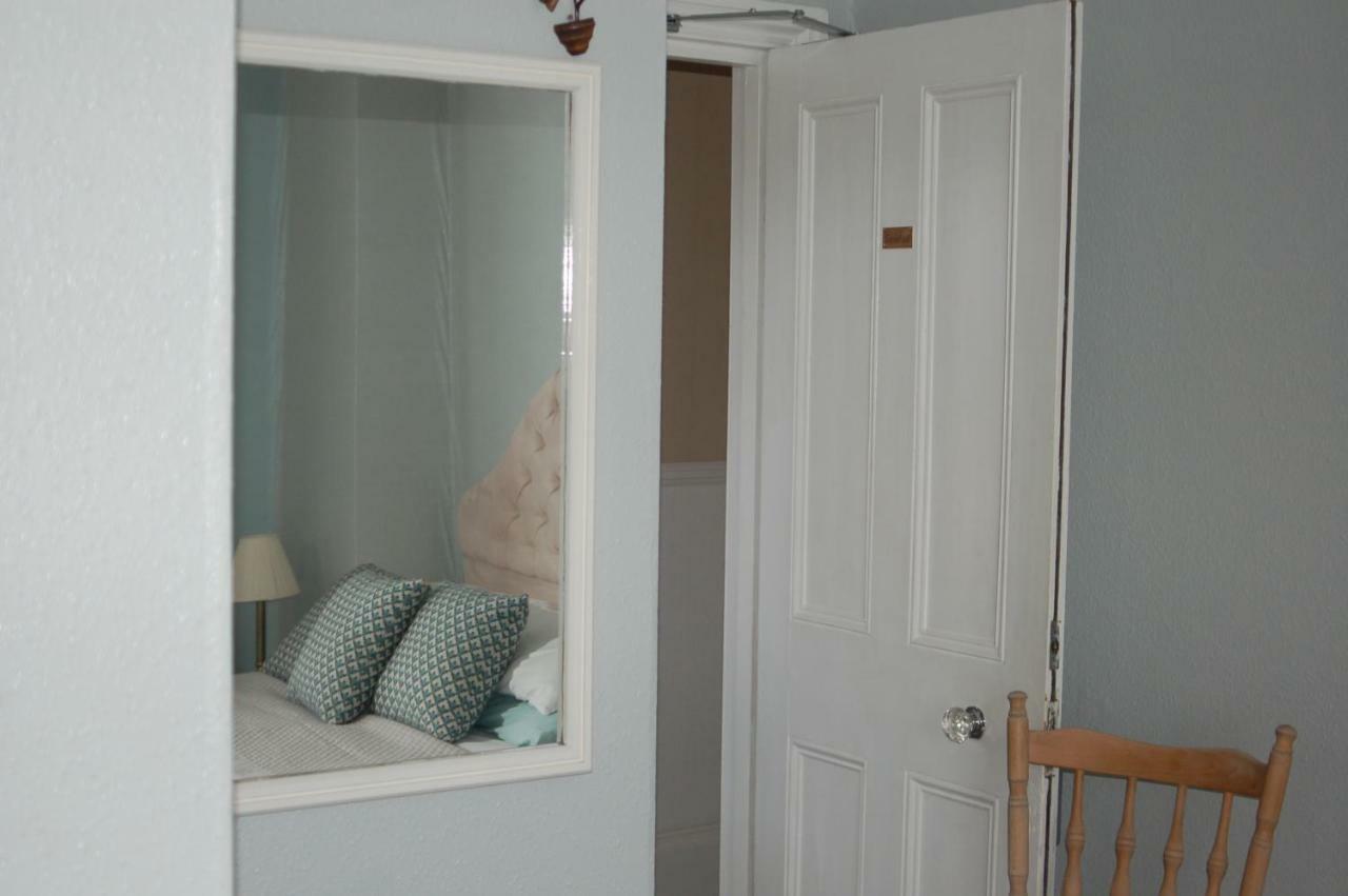 Knights Rest Bed and Breakfast Shanklin Εξωτερικό φωτογραφία